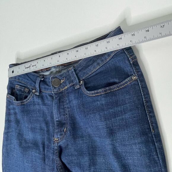 Lee Medium Wash Curvy Fit Mid Rise Bootcut Denim Jeans Stretch Blue Women's Sz 8 - Picture 9 of 13